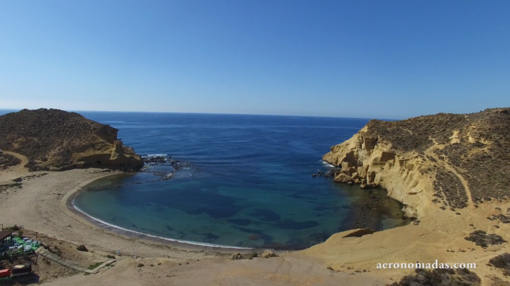 playa de los cocedores y las